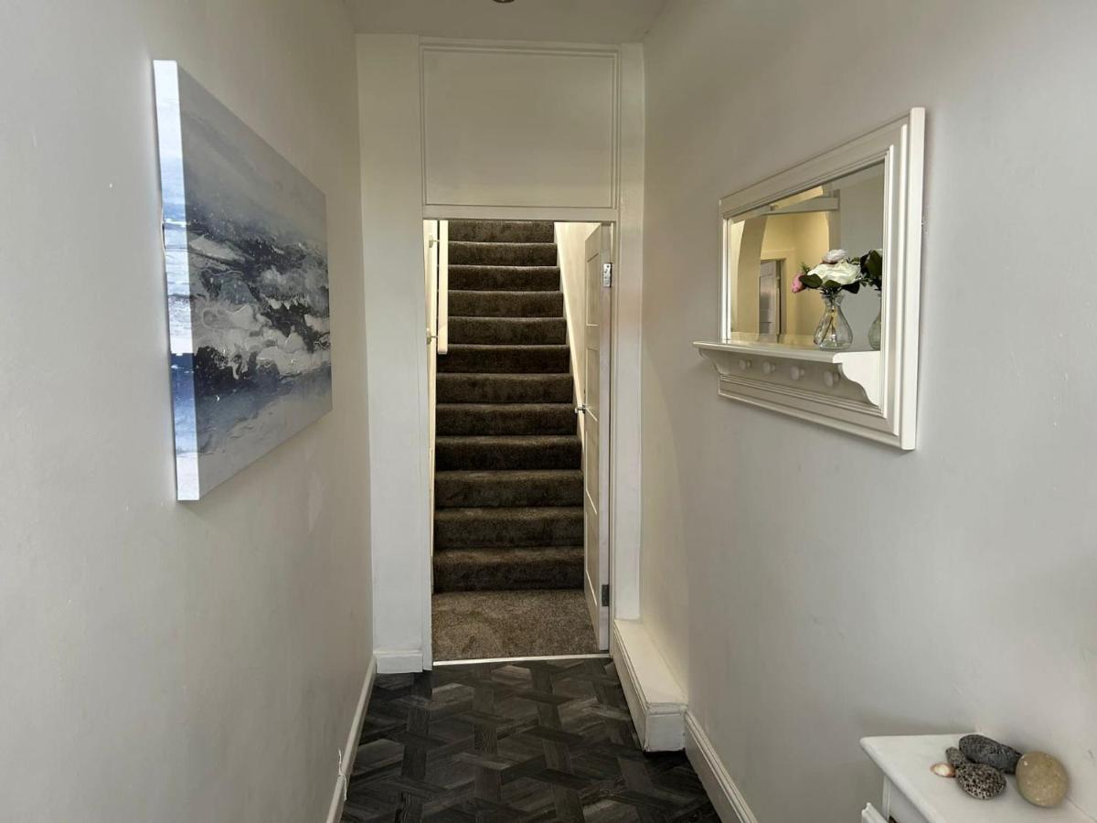 Light And Spacious Highcross Apartment Poulton-le-Fylde Kültér fotó