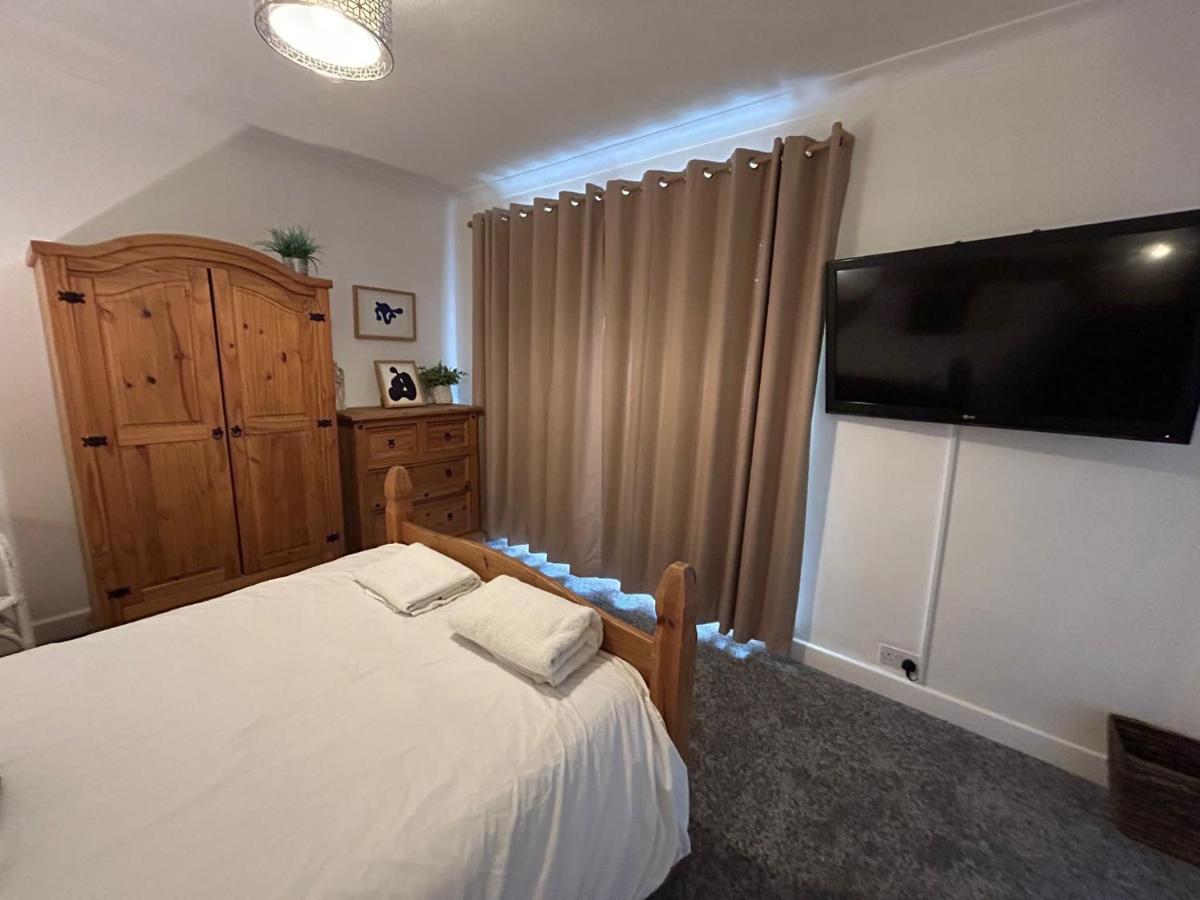 Light And Spacious Highcross Apartment Poulton-le-Fylde Kültér fotó